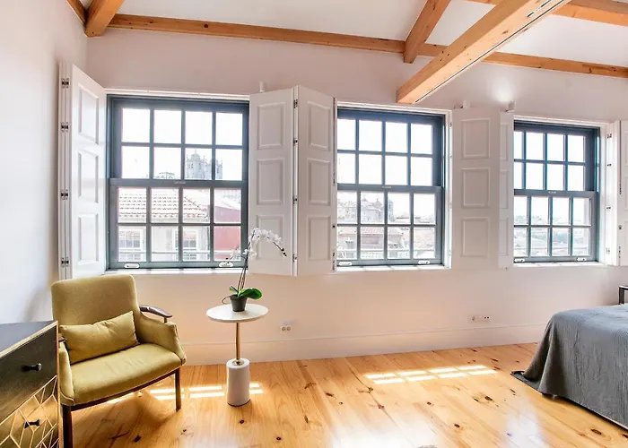 Newly Renovated Cozy Loft W/ Ac By Lovelystay * 波尔图