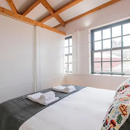 Newly Renovated Cozy Loft W/ Ac By Lovelystay Apartment *