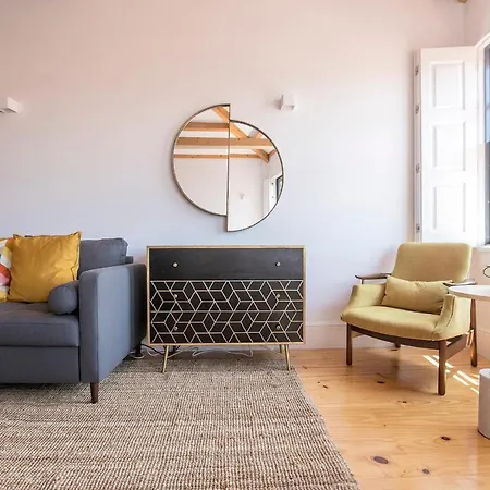 Newly Renovated Cozy Loft W/ Ac By Lovelystay *