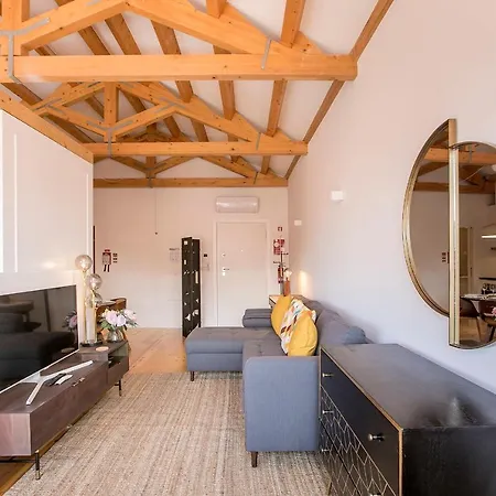 Apartment Newly Renovated Cozy Loft W/ Ac By Lovelystay *