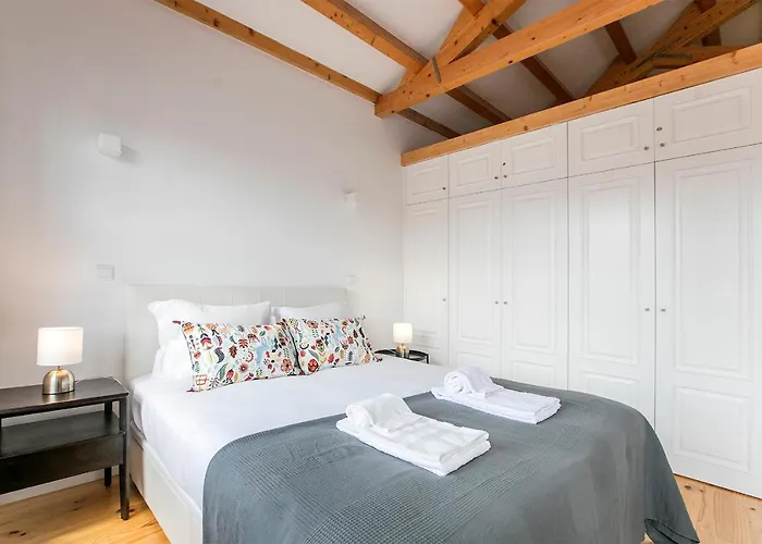 Newly Renovated Cozy Loft W/ Ac By Lovelystay بورتو