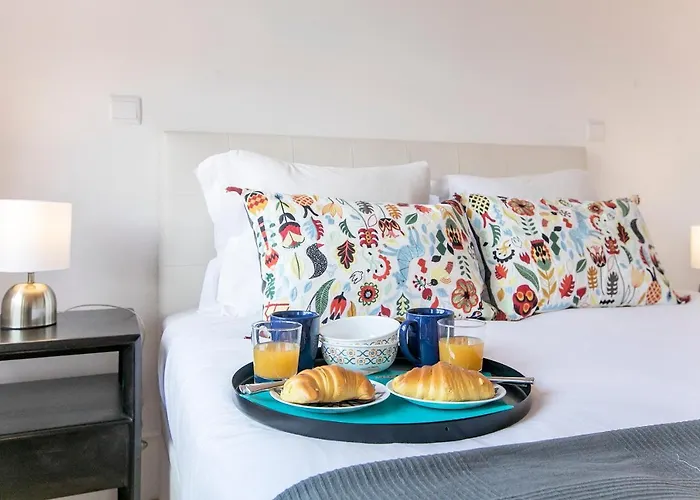 Newly Renovated Cozy Loft W/ Ac By Lovelystay 아파트 포르투